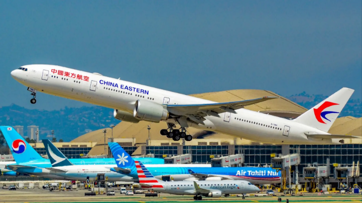 Trung Quốc lập kỷ lục chuyến bay thẳng dài nhất thế giới